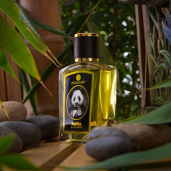 Zoologist Panda-bottle_grande